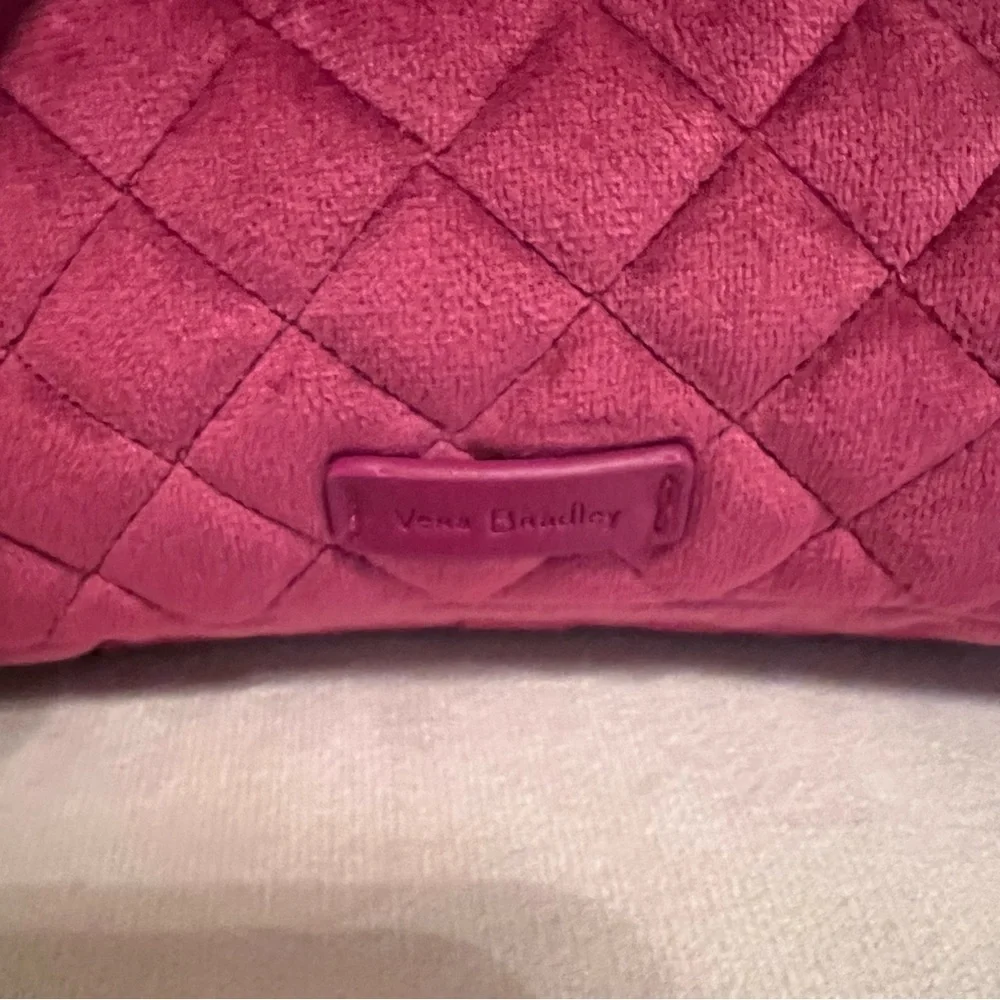 VERA BRADLEY Majestic Magenta Velvet Makeup Cosmetic Organizer Travel Bag Zipper